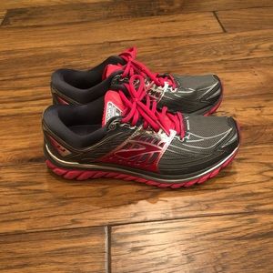 Brooks Women’s Glycerin 14 Running